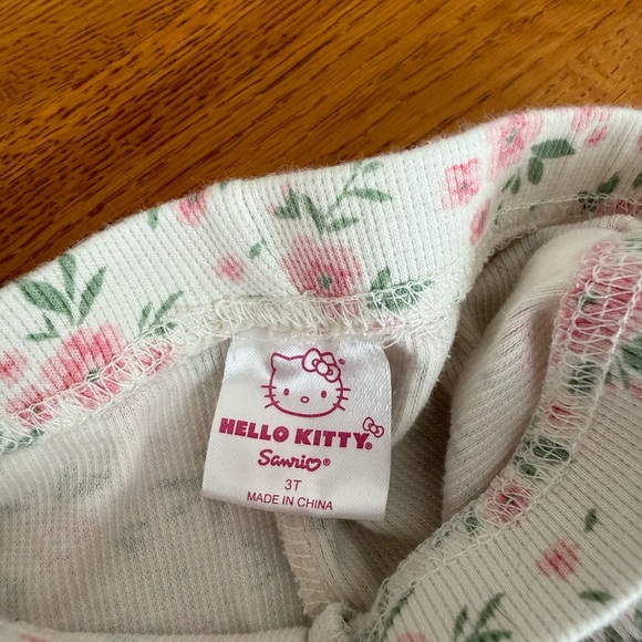 Girls Spring Outfit - Picture 4 of 4